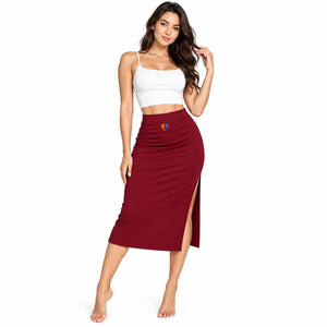 Découvrez le confort au quotidien avec la jupe midi pour femme, dotée d'une finition soignée, d'une longueur équilibrée et d'un tissu doux pour une tenue simple et moderne. - Product Image 1