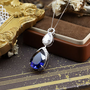 Pendentif en moissanite taille poire, argent 925 plaqué rhodium, solitaire goutte d'eau, bijoux de mariage classiques pour femme - Product Image 2