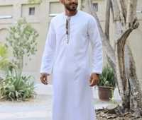 Jubba Qatari Moderne la Plus Populaire pour Hommes – Robe Décontractée Arabe Traditionnelle Légère pour Adultes Musulmans