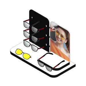 Expositor de Gafas de Sol Clásico Independiente Preensamblado para Mostrador con Estantes Colgantes y Espacio para Señalización - Product Image 1