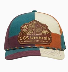 หมวกแก๊ปทรง Snapback สีสันตัดกัน ปักโลโก้ ปรับขนาดได้ เหมาะสำหรับทุกเพศทุกวัย สไตล์ลำลอง ดีไซน์ 6 แผง ผลิตในอินโดนีเซีย - Product Image 1