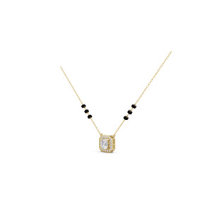 Pendentif pour femme Aarinya en diamant de laboratoire certifié IGI, plaqué or 9 carats, taille brillant rond avec halo, perles noires minimalistes, cadeau pour femme - Product Image 4