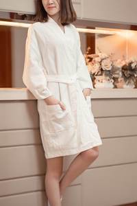 Nesta Sports Hot Selling Customized High-Quality Waffle <b>Women</b> Bathrobe Hotel Spa Cotton Bathrobe with Logo - Product Image 6