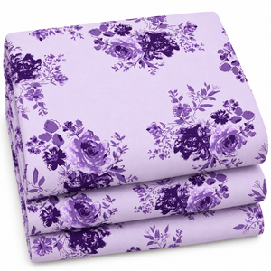 Tissu popeline de coton peigné léger à motif floral violet, imprimé pour robe de bébé, vêtements de détente, literie et rideaux - Product Image 1