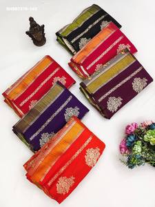 Sari Banarasi Khadi Georgette de qualité supérieure avec motif tissé intégral et pallu riche en broderie Zari - Fournisseur indien - Product Image 2