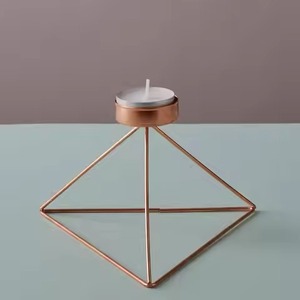 Porte-bougie en métal pour mariage, décoration de Diwali, article de décoration pour événements festifs - Product Image 3