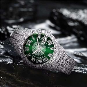 Splendide montre sport à quartz pour homme, mouvement ETA, bracelet en silicone jaune, boîtier argenté/moissanite, cadran en cristal saphir - Product Image 2