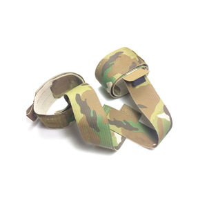 Poignée ergonomique conçue pour une prise ferme sur les haltères et pendant les séances d'entraînement, sangles de musculation - Product Image 3