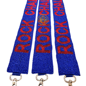 Sangle de sac à main perlée en polyester bleu, brodée, thème sportif Rock Chalk, accessoire fait main - Product Image 3