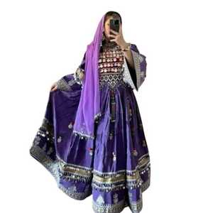 Robes afghanes Kuchi pour femmes, tenues de mariage et de fête, broderies faites à la main, robes afghanes pour femmes, disponibles en couleurs et tailles personnalisées - Product Image 1