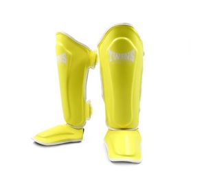 Protège-tibias jumeaux personnalisés de qualité supérieure fabriqués en usine pour l'entraînement de boxe et de Muay Thai, MMA, arts martiaux, boxe - Product Image 5