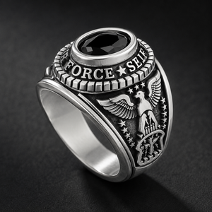 Bague statement en argent sterling 925 avec onyx noir et motif d'aigle - Product Image 2