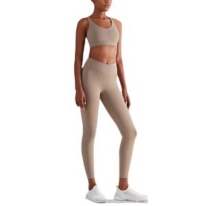 Conjunto de Yoga Fitness de dos piezas de alto soporte impermeable de talla grande al por mayor para mujeres-Ropa deportiva de tejido inteligente de secado rápido - Product Image 5