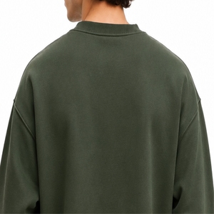 เสื้อสเวตเชิ้ตคอกลมผู้ชาย พรีเมียม นุ่ม อุ่น สบาย ทนทาน คลาสสิก ผลิตเสื้อผ้าตามสั่ง ผู้ผลิตเสื้อสเวตเชิ้ตสำหรับผู้ชาย - Product Image 4