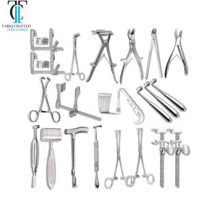 Juego de 21 Instrumentos Quirúrgicos Manuales para Toracotomía, de Acero Inoxidable, para Cirugía Torácica y de Tórax, para Uso Clínico - Product Image 1