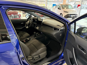 Toyota Corolla 20 Híbrido Touring Sports Team Deutschland Estate Wagon, Auto Familiar Premium, Volante a la Izquierda - Product Image 5