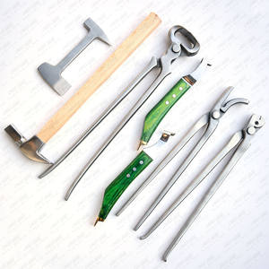 Kit d'outils de qualité allemand professionnel Instrument vétérinaire coupe-ongles boucle couteau sabot couteau lame incurvée Kit d'outils de maréchal-ferrant - Product Image 1