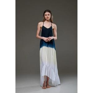 เดรสยาวผู้หญิงแบบไล่สี สายเดี่ยว ผ้าบางเบา เหมาะสำหรับใส่ไปทะเล ฤดูร้อน ดีไซน์หรูหราพลิ้วไหว - Product Image 2