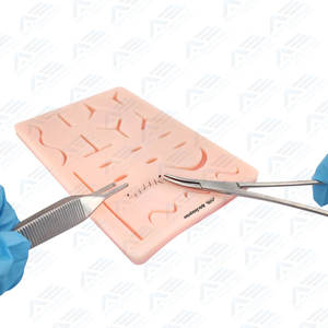 Coussin d'entraînement à la suture médicale amélioré, modèle de peau en silicone réutilisable pour la formation médicale avec plaies pré-découpées - Product Image 3