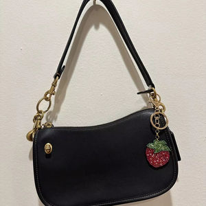 Llavero con Cuentas Hecho a Mano, Adorno para Bolsos y Llaves, Calidad de Exportación, Accesorio de Moda, Suministro al por Mayor OEM - Product Image 1