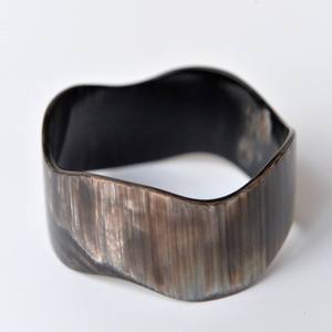 Most and Hot Sell Buffalo Horn <b>Bracelet</b> Used to create versatile and natural looking statement pieces and <b>stacked</b> bangles. - Product Image 2