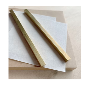 Presse-papiers élégant en forme de tige, fabriqué en laiton massif pur, avec logo personnalisé attrayant à petit prix - Product Image 1