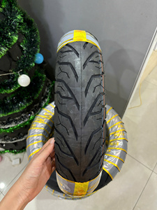 ยางมอเตอร์ไซค์คุณภาพสูงแบบไม่มียางใน ขนาด 110/70-13 120/70-14 80/90-14 ผลิตจากยางธรรมชาติในเวียดนาม รับประกัน 12 เดือน อะไหล่ - Product Image 6