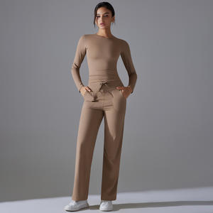 Nouvel ensemble de yoga 2 pièces pour femme, automne-hiver, asymétrique, coupe ajustée, manches longues, couleur unie, antibactérien, avec pantalon large légèrement évasé - Product Image 6