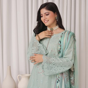 Elegante ropa india y pakistaní de algodón moderno para mujer NAIN TARA Vol Bin Hameed Salwar Kameez Conjunto elegante trajes paquistaníes - Product Image 6