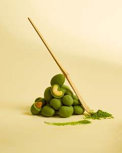 Expédition directe usine Dragées de chocolat en gros OEM/ODM HALAL Amandes et noix de cajou enrobées de chocolat matcha 150G Snack Prix attractif - Product Image 4