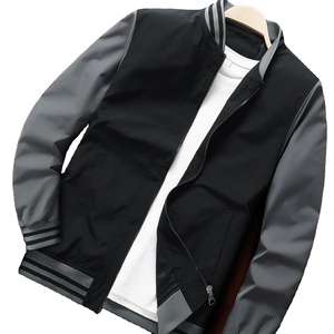 Chaqueta universitaria con ribete a rayas de bloque de color personalizada al por mayor para hombre sin camiseta chaqueta con letras de alta calidad - Product Image 1
