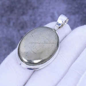Pendentif en argent sterling 925 fait à la main pendentif en pierre précieuse pyrite bijoux en pierre d'argent fait à la main pendentif en argent pyrite pour colliers - Product Image 1