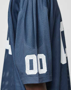 Maillot de football américain streetwear en mesh coupe oversize et carrée, numéro personnalisé, 100% polyester, marque privée pour les marques de mode - Product Image 6