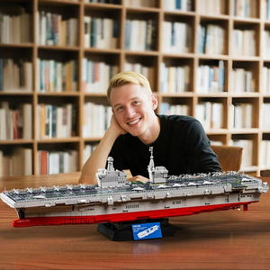 Blocs de construction de navire d'assaut amphibie de type 076, 4526 pièces, série militaire, modèle de porte-avions du Sichuan, jouets pour enfants - Product Image 3