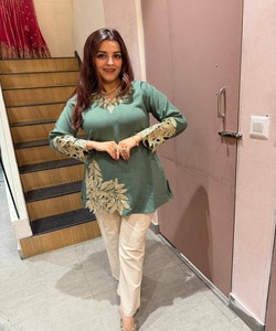 ชุดเซ็ตผ้าฝ้ายปักลายมูล คอตตอน กำลังเป็นที่นิยม เหมาะสำหรับงานเทศกาล ราคาขายส่ง เสื้อผ้าชาติพันธุ์ รามา - Product Image 1