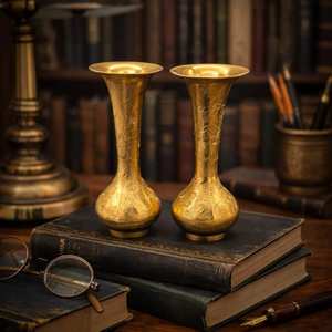 Nuevo Florero de Metal Estilo Antiguo Moderno, Florero de Mesa Personalizado Hecho de Latón a Precio Económico - Product Image 2