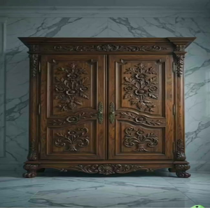 Armoire en bois au fini teck classique, ornée de détails dorés sculptés et dotée d'un sectionnement extérieur pour porte-manteaux, disponible à prix de gros. - Product Image 2