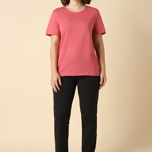 T-shirt pour femme à manches courtes, haute qualité, styles variés, dernières tendances, vente en gros, hauts de mode pour femme - Product Image 1