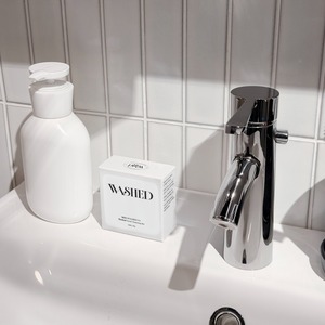 Savon nettoyant pour le visage aux ingrédients naturels, doux et détoxifiant, avec propriétés anti-âge, pour tous types de peaux, végétalien - Product Image 5