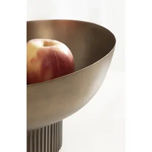 Cuenco Decorativo Ovalado de Metal con Base Acanalada, Diseño Minimalista Hecho a Mano, Acabado Pulido en Color Sólido - Product Image 2