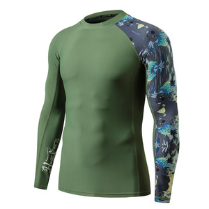 Vente en gros OEM – Rashguard unisexe personnalisé avec protection UV, sublimation, compression, évacuation de l'humidité, en polyester – Fabrication OEM en gros - Product Image 1