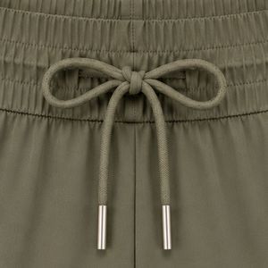 Shorts de sport pour femmes vert olive avec bordure blanche, taille élastique, cordon de serrage, poche latérale, pour la course à pied, la gym, l'entraînement, vêtements de sport - Product Image 6