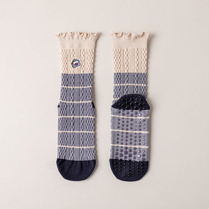 Wholesale <b>Custom</b> Logo Embroidery Stripped Pilates Women Cotton Non-slip <b>Grip</b> <b>Socks</b> <b>Custom</b> Logo Anti-Slip Yoga Pilates <b>Socks</b> - Product Image 4