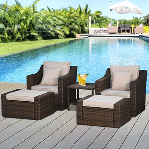 Set di Mobili da Esterno in Rattan PE a 5 Pezzi, Beige, con 2 Poltrone, 2 Pouf e Tavolino da Caffè per Conversazione - Product Image 2