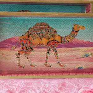 Juego de 2 bandejas de madera impresas más vendidas, plato de madera hecho a mano con asas, bandeja decorativa para servir postres - Product Image 4