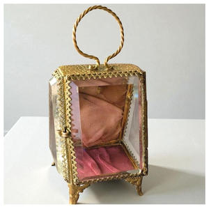 Boîtes à bijoux modernes en verre biseauté en laiton |   Organisateur de bibelots décoratif élégant fait main sur mesure pour la décoration de la maison - Product Image 6