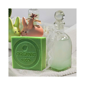 Jabón de Aceite de Coco de Alta Calidad, Base Vegetal Pura, Jabón Hidratante para el Cuidado de la Piel, Paquete al por Mayor, Proveedor de Vietnam - Product Image 1