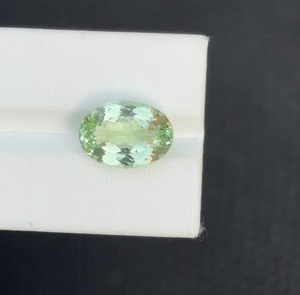 Turmalina natural color menta ovalada, 15.7x11.3mm, 9.71 quilates, corte de turmalina de gran tamaño - Product Image 3
