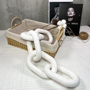 Cadena de Resina con Patrón de Mármol Gris Personalizada para Decoración del Hogar, Escultura de Lujo para Interiores, Accesorio Moderno para Escritorio de Oficina - Product Image 2