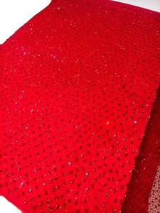 ลูกไม้ฝรั่งเศสแบบดั้งเดิมคุณภาพสูง เป็นมิตรกับสิ่งแวดล้อม หรูหรา ประดับด้วยคริสตัลหนัก สีรอยัล ปักลายดอกไม้ด้วยมือ สำหรับเจ้าสาว - Product Image 3